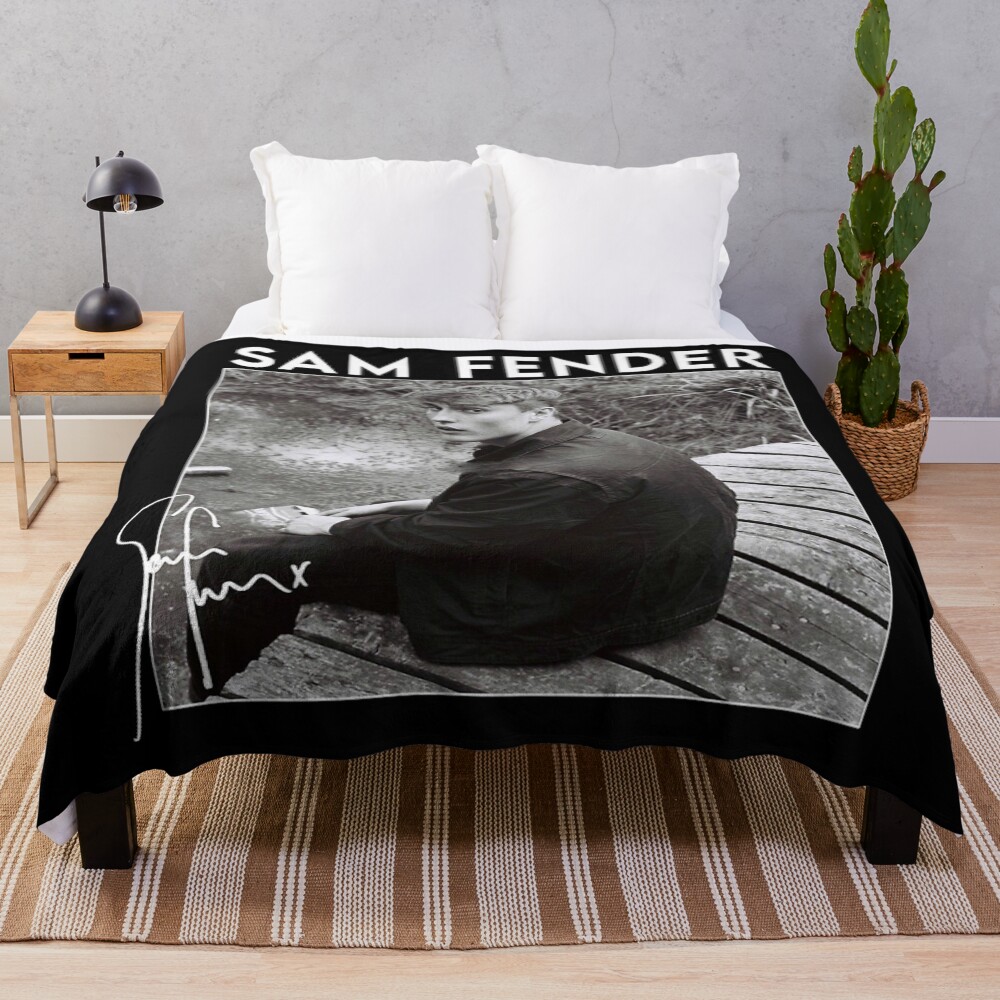 Singer Sam Fender Vintage Design Throw Blanket