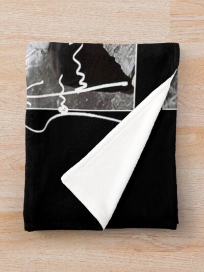 urblanket medium foldwide portraitx1000.1u8 12 - Sam Fender UK Store